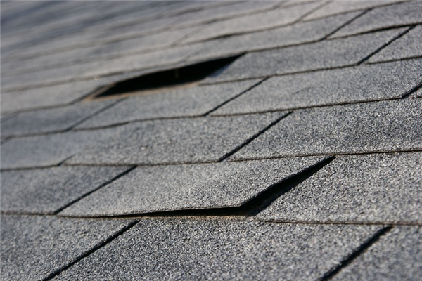 These Five Signs Point to Roof Repair