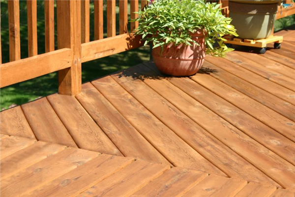 Yes, You Should Build Your Deck This Fall Season