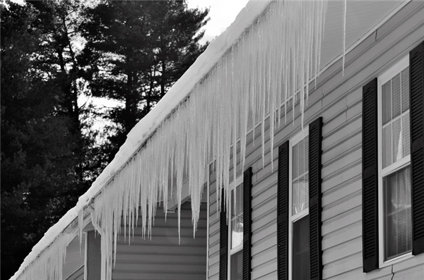 Is it Possible for Winter Weather to Damage Your Roof?