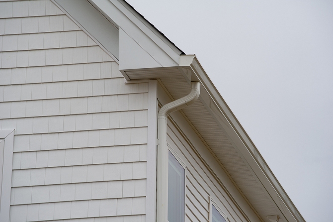 Aluminum, Steel, or Copper Gutters: Which Is Right for Your Home?