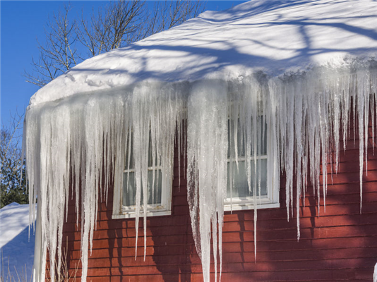 3 Ways to Protect Your Roof During the Winter Months