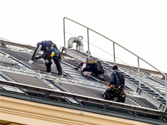 Understanding Your Roofing Service Estimate