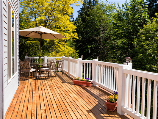 Upgrading a Deck to Suit Your Needs